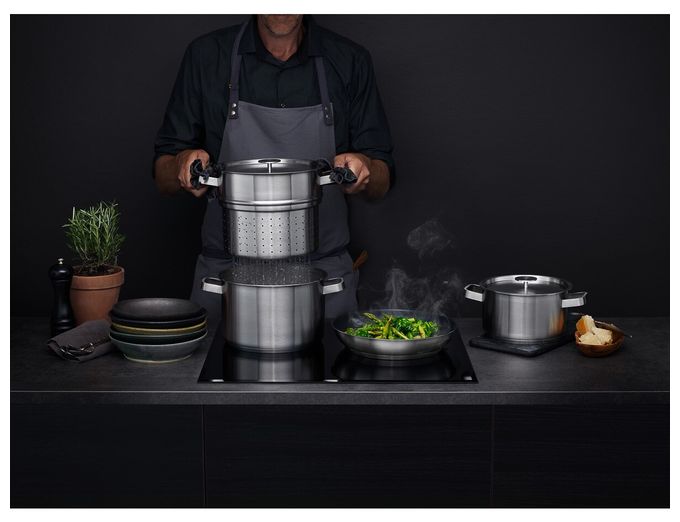 (Schwarz, Edelstahl) A4SS Kochgeschirr-Set aus Fettpfanne 28 cm + 2 Töpfen 20 cm und 24 cm + Edelstahlsieb 