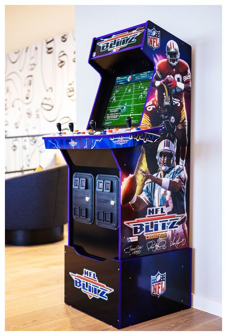 NFL Blitz Legends Arcade Game 