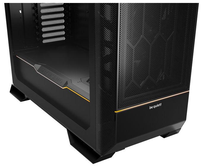 DARK BASE PRO 901 | Black 