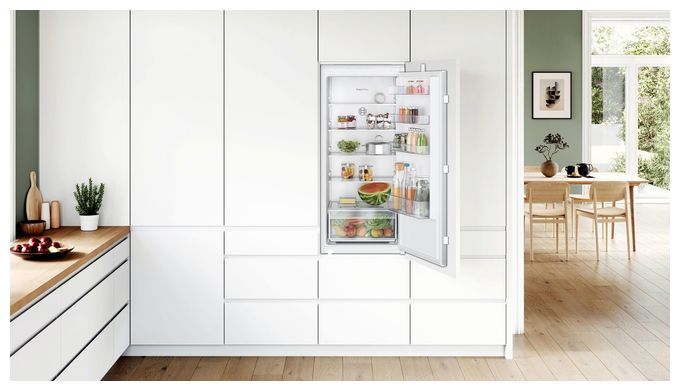 172 l Einbaukühlschrank EEK: E 147 kWh Jahr Serie 4 KIL42VFE0 