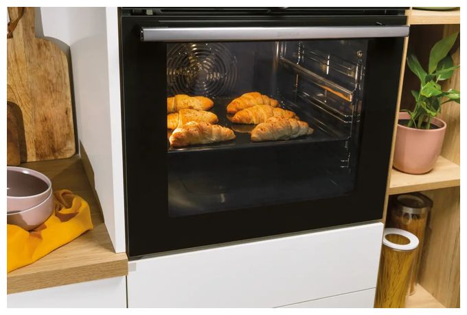 Einbaubackofen maxi Dampfgaren AutoClean (Schwarz) BPS6737E14BG 