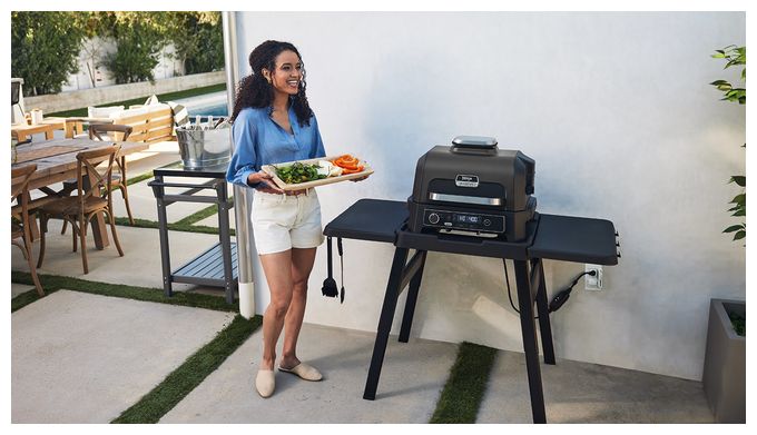 1 Zone(n) 1700 W  OG850EU Woodfire Pro XL Outdoor Grill und Smoker (Schwarz, Grau) 