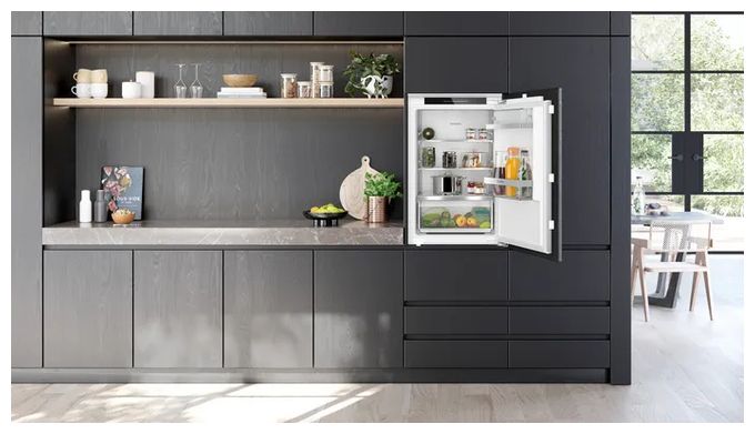 136 l 88 cm Einbaukühlschrank EEK: D 74 kWh Jahr iQ500 KI21RADD1 