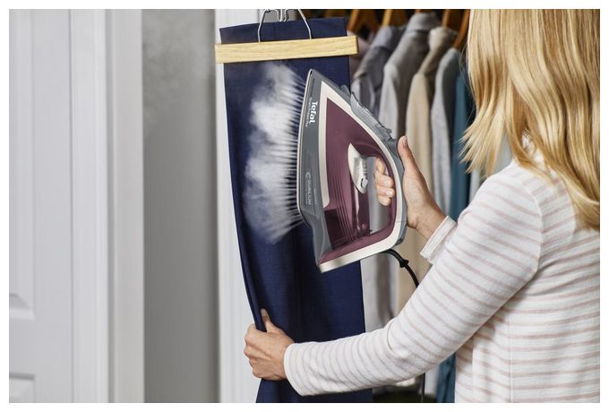 40 g/min Trocken- & Dampfbügeleisen FV6870 Smart Protect Plus 