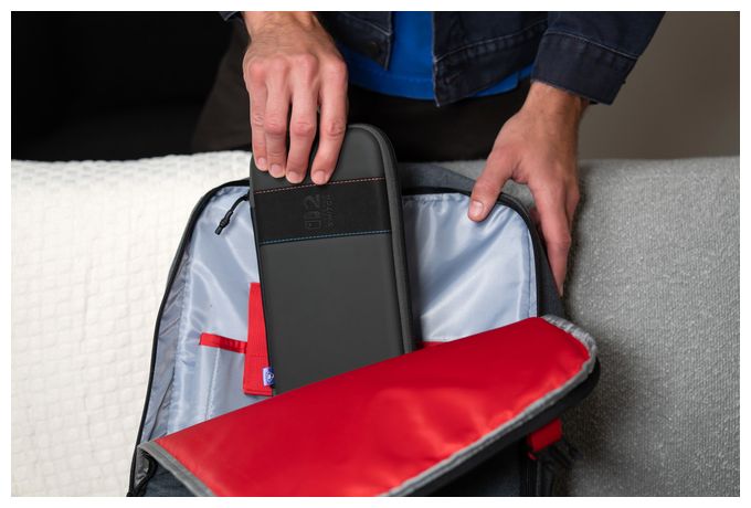 PlayTrek Etui Offiziell von Nintendo lizenzierte schlanke Hülle zum Schutz deiner Nintendo Switch 2, Antrazitschwarz 