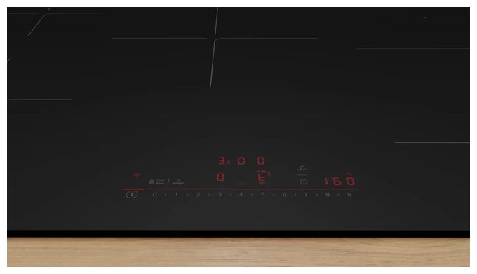 Backofen-Set groß AutoClean mit autarkem 81,2 cm Induktions Kochfeld HBDMATTK02 (HBA4720B3 + PVW89BHC1E) 