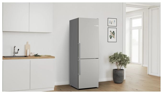 218 l / 103 l Kühl-Gefrierkombi freistehend NoFrost 159 kWh Jahr  Serie 4 KGN36VICT (Edelstahl) 