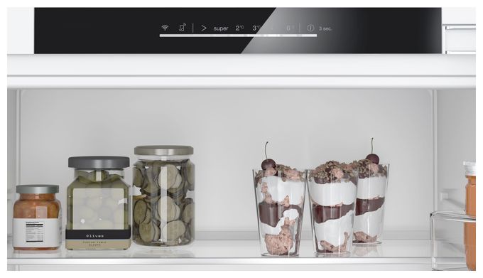 134 l 82 cm Einbaukühlschrank EEK: E 93 kWh Jahr Serie 4 KUR21VFE0 