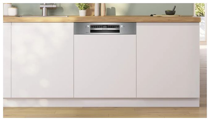 60 cm Geschirrspüler teilintegriert (ohne Front) Sehr leise 13 Maßgedecke aquaStop Funktion Wärmetauscher Serie 4 SMI4EAS28E 