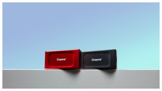 2 TB SSD  XS1000 (Rot) 
