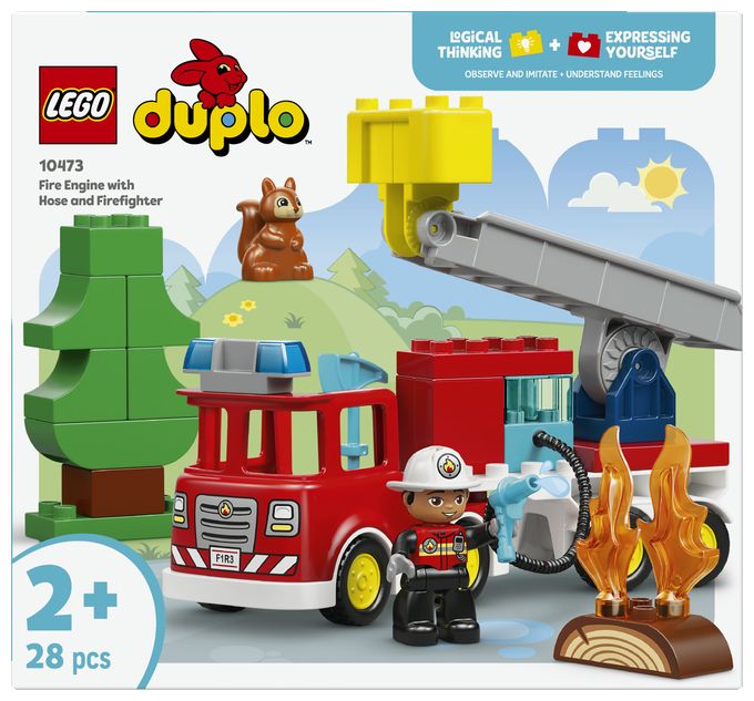 Löschauto mit Schlauch und Feuerwehrmann 