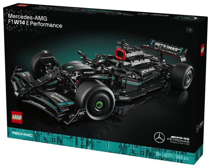 Mercedes-AMG F1 W14 E Performance 