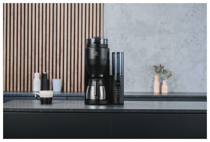 8 Tassen Thermo Filterkaffeemaschine 1,2 l  Aromafresh Therm Pro (Schwarz) 