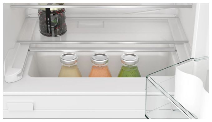 134 l 82 cm Einbaukühlschrank EEK: E 93 kWh Jahr iQ300 KU21RVFE0 