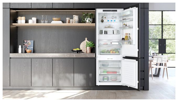 284 l / 298 l 194 cm Einbau Kühl-/Gefrierkombination 204 kWh NoFrost iQ500 KB96NADD1 