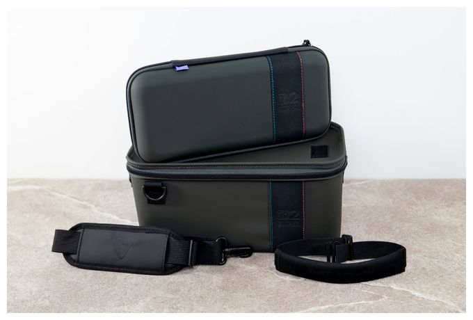 PlayTrek 2-in-1-Etui Offiziell von Nintendo lizenzierte Reiseetui zum Schutz deiner Nintendo Switch 2, Antrazitschwarz 